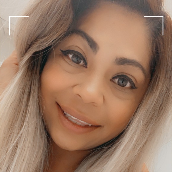 Meet your Posher, Irma - Picture 1 of 1